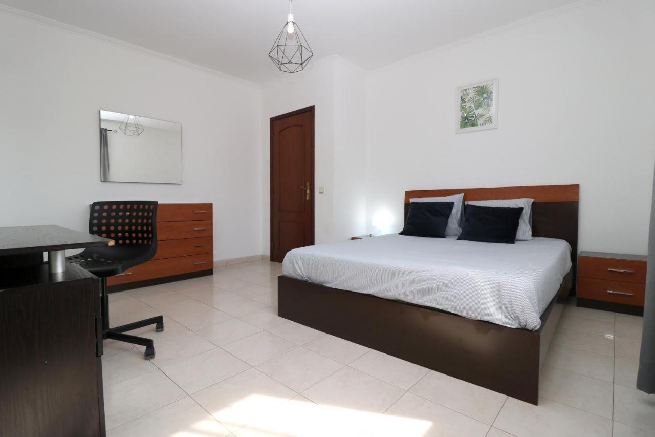Charming Private Rooms In An Apartment A2 Penha - FAO Exteriör bild